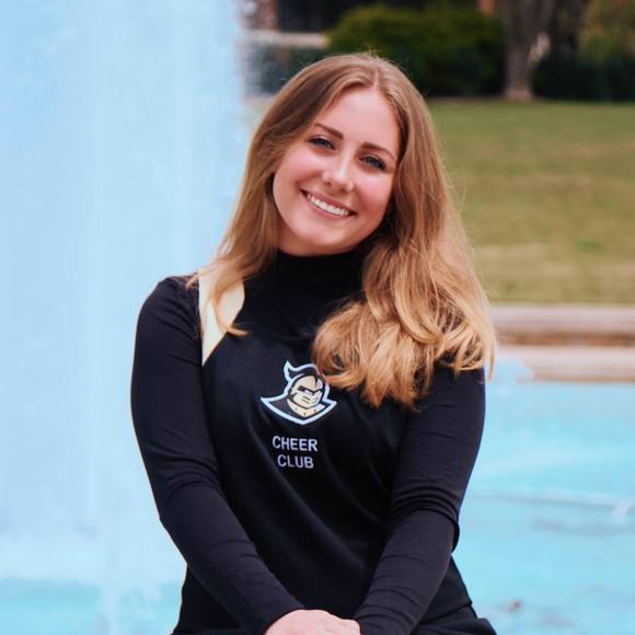 Meet your Posher, Trinity - Picture 1 of 1